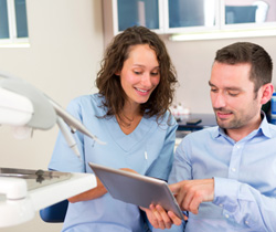 Patient in Coppell talking to dentist about nitrous oxide sedation